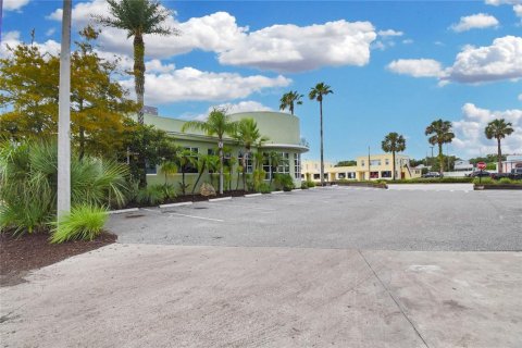 Commercial property in Saint Augustine, Florida 536.05 sq.m. № 1844321 - photo 4