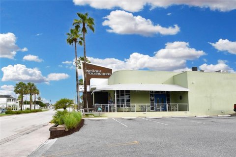 Commercial property in Saint Augustine, Florida 536.05 sq.m. № 1844321 - photo 9