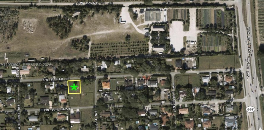 Terreno en Homestead, Florida № 2153268