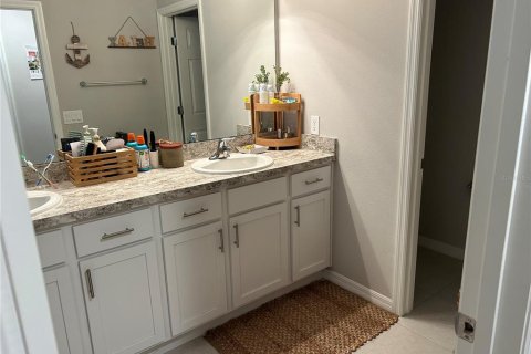 Adosado en venta en Kissimmee, Florida, 3 dormitorios, 187.57 m2 № 2267195 - foto 11