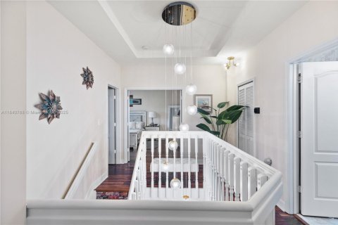 Townhouse in Miami, Florida 4 bedrooms, 214.33 sq.m. № 1830401 - photo 27