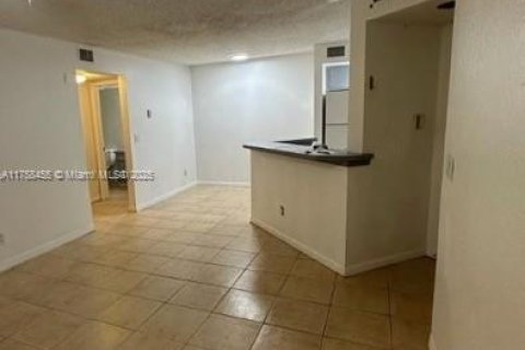 Copropriété à vendre à Sunrise, Floride: 1 chambre, 69.03 m2 № 1504451 - photo 3