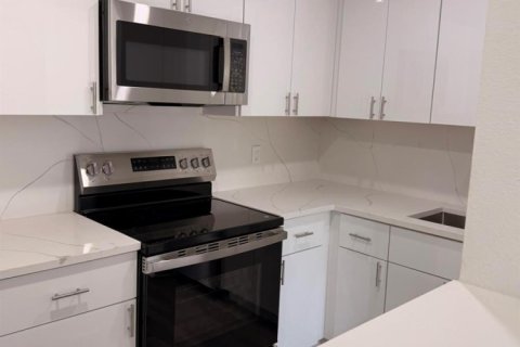 Condo in Miami, Florida, 1 bedroom  № 2178284