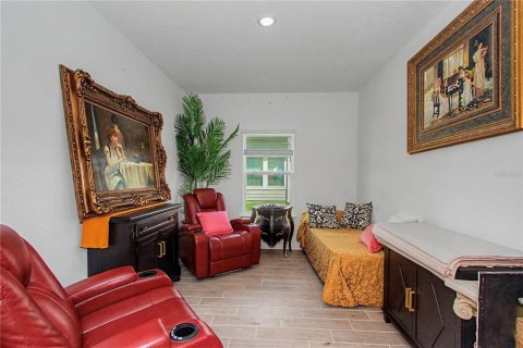 House in LIBERTY VILLAGE in Ocala, Florida 4 bedrooms, 189.43 sq.m. № 2345177 - photo 10