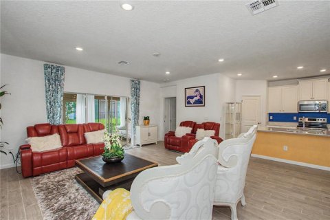 House in LIBERTY VILLAGE in Ocala, Florida 4 bedrooms, 189.43 sq.m. № 2345177 - photo 13