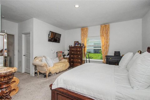 House in LIBERTY VILLAGE in Ocala, Florida 4 bedrooms, 189.43 sq.m. № 2345177 - photo 18