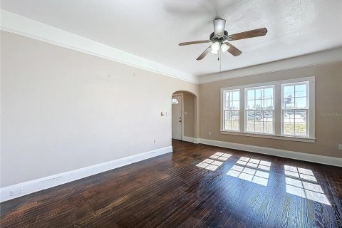 Casa en venta en Orlando, Florida, 3 dormitorios, 196.86 m2 № 1919053 - foto 26