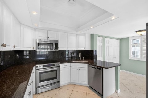 Condominio en venta en North Palm Beach, Florida, 2 dormitorios, 165.46 m2 № 2184449 - foto 11