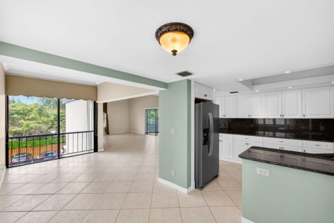 Condominio en venta en North Palm Beach, Florida, 2 dormitorios, 165.46 m2 № 2184449 - foto 13