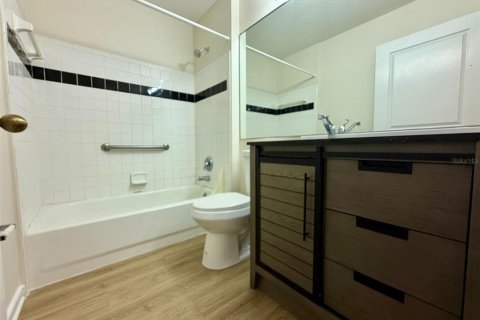 Condo in Celebration, Florida, 1 bedroom  № 2235531 - photo 11