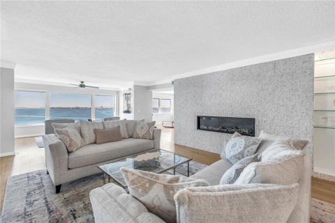 Снять в аренду кондоминиум в Галфпорта, Флорида 9 комнат, 205.31м2, № 2111190 - фото 16