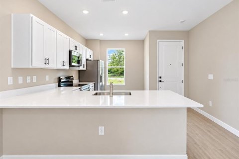 Villa ou maison à vendre à Ocala, Floride: 3 chambres, 121.89 m2 № 2416381 - photo 2