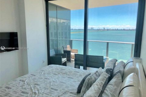 Condominio en venta en Miami, Florida, 2 dormitorios, 101.73 m2 № 2000706 - foto 3