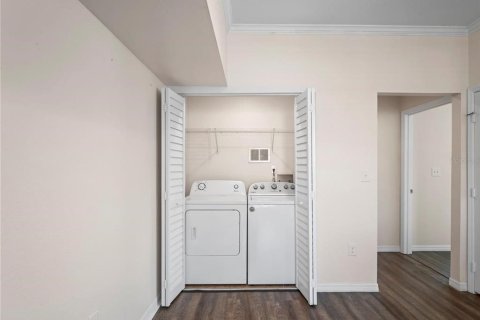 Condo in Tampa, Florida, 1 bedroom  № 1757067 - photo 15