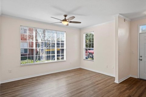 Condo in Tampa, Florida, 1 bedroom  № 1757067 - photo 5