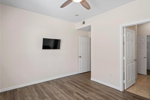 Condo in Tampa, Florida, 1 bedroom  № 1757067 - photo 19