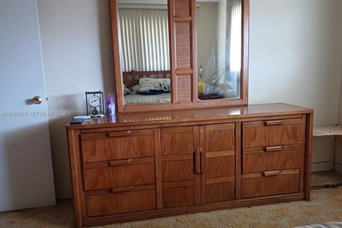 Condominio en venta en Miami, Florida, 2 dormitorios, 82.03 m2 № 2077313 - foto 16