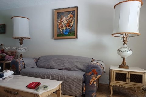 Condominio en venta en Miami, Florida, 2 dormitorios, 82.03 m2 № 2077313 - foto 7