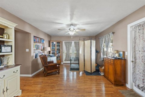 House in Beverly Hills, Florida 3 bedrooms, 183.76 sq.m. № 2394061 - photo 12