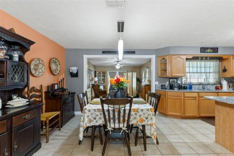 House in Beverly Hills, Florida 3 bedrooms, 183.76 sq.m. № 2394061 - photo 23