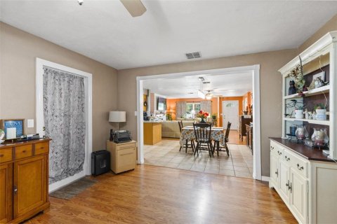 House in Beverly Hills, Florida 3 bedrooms, 183.76 sq.m. № 2394061 - photo 9