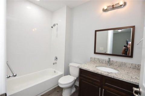 Villa ou maison à louer à Poinciana, Floride: 3 chambres, 115.2 m2 № 1778461 - photo 13