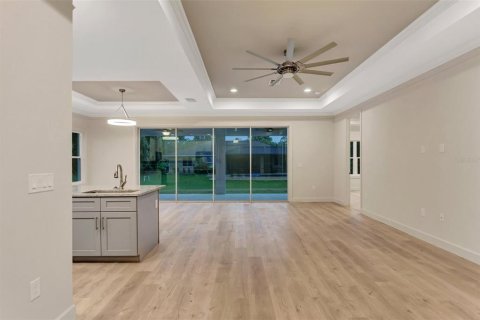 Villa ou maison à vendre à North Port, Floride: 3 chambres, 156.08 m2 № 1555368 - photo 8