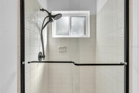 Villa ou maison à vendre à Miami, Floride: 3 chambres, 164.62 m2 № 2415117 - photo 24