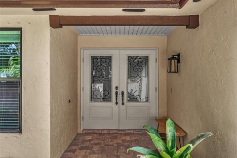 Villa ou maison à vendre à Miami, Floride: 3 chambres, 164.62 m2 № 2415117 - photo 5