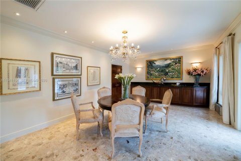 Casa en venta en Miami Beach, Florida, 6 dormitorios, 411.74 m2 № 2001919 - foto 29