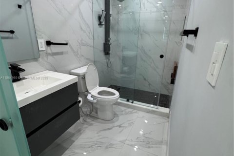 Купить виллу или дом в Майами, Флорида 3 спальни, 102.66м2, № 1958298 - фото 18