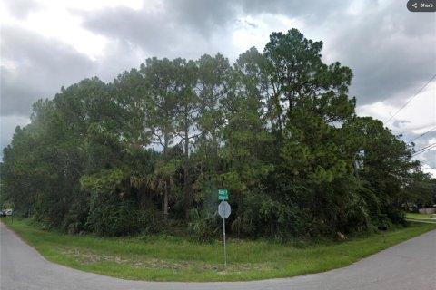 Terreno en North Port, Florida № 2160191