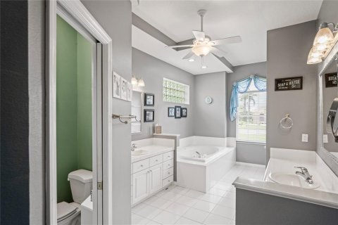 Casa en venta en Weeki Wachee, Florida, 3 dormitorios, 235.23 m2 № 1900156 - foto 26