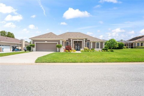 Casa en venta en Weeki Wachee, Florida, 3 dormitorios, 235.23 m2 № 1900156 - foto 2