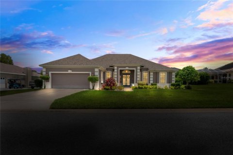 House in Weeki Wachee, Florida 3 bedrooms, 235.23 sq.m. № 1900156 - photo 3