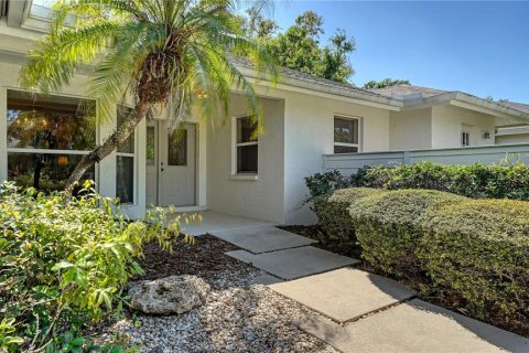 House in Sarasota, Florida 3 bedrooms, 209.31 sq.m. № 1583854 - photo 2