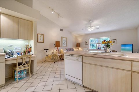 House in Sarasota, Florida 3 bedrooms, 209.31 sq.m. № 1583854 - photo 12