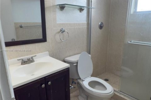 Снять в аренду кондоминиум в Норт-Майами-Бич, Флорида 1 спальня, 47.1м2, № 1989759 - фото 8