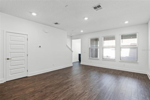 Townhouse in Winter Garden, Florida 3 bedrooms, 165.83 sq.m. № 1590028 - photo 8