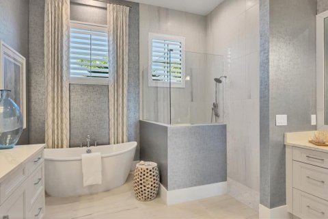 House in Lakewood Ranch, Florida 4 bedrooms, 331.66 sq.m. № 1900928 - photo 28