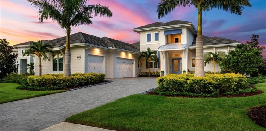 House in Lakewood Ranch, Florida 4 bedrooms, 331.66 sq.m. № 1900928