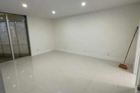 Copropriété à vendre à Boca Raton, Floride: 3 chambres, 120.77 m2 № 2259690 - photo 24