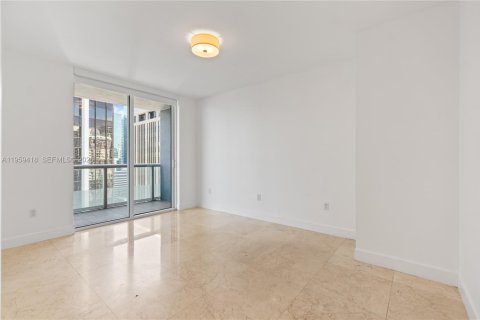 Condo in Miami, Florida, 3 bedrooms  № 2053017 - photo 28