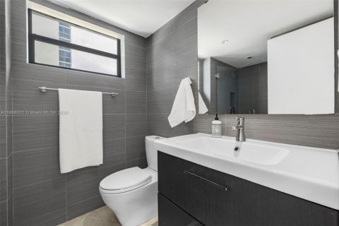 Купить кондоминиум в Майами-Бич, Флорида 3 спальни, 221.11м2, № 1941909 - фото 19