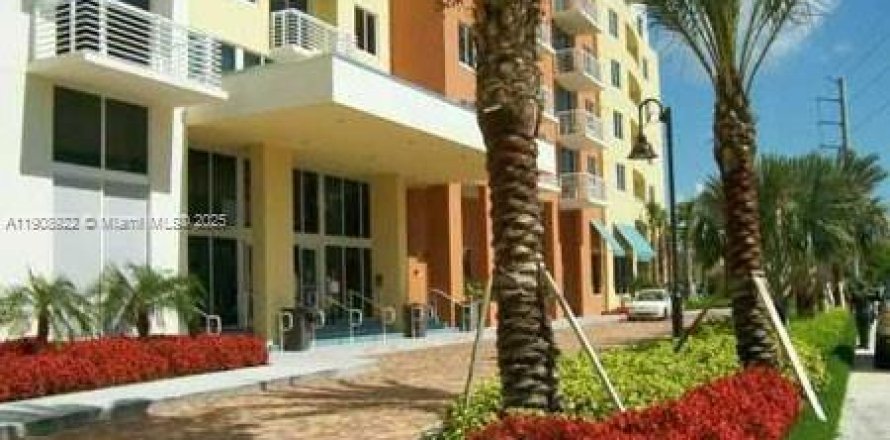 Кондоминиум с 1 спальней в Авентура, Флорида № 1964709