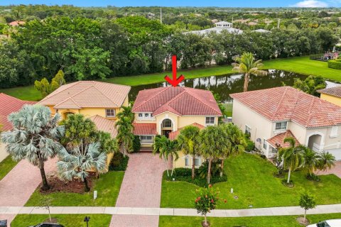 House in Lake Worth, Florida 4 bedrooms, 252.23 sq.m. № 2188630 - photo 3