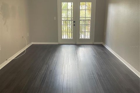 Condominio en alquiler en Orlando, Florida, 3 dormitorios, 105.35 m2 № 2356224 - foto 13