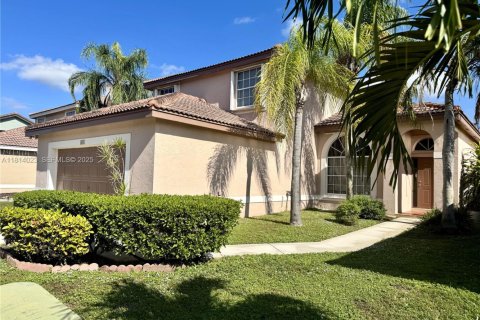 Casa en venta en Pembroke Pines, Florida, 4 dormitorios, 205.59 m2 № 1983036 - foto 1