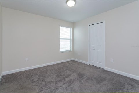 Casa en venta en Davenport, Florida, 6 dormitorios, 310.2 m2 № 2258329 - foto 23