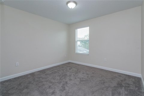 Casa en venta en Davenport, Florida, 6 dormitorios, 310.2 m2 № 2258329 - foto 27